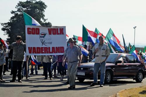 MHN3018-2011-08-13-at-09-21-40