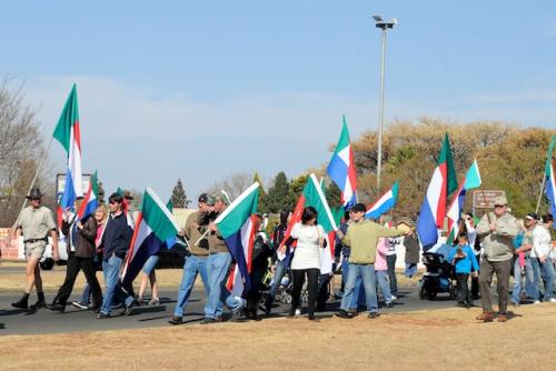 MHN3121-2011-08-13-at-09-43-18