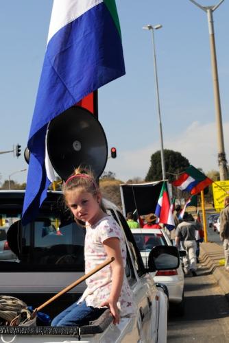 MHN3238-2011-08-13-at-10-16-26