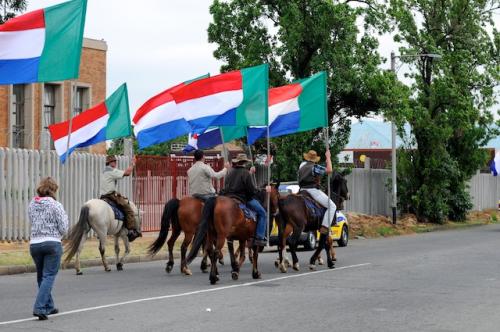 MHN3543-2011-09-24-at-10-14-00