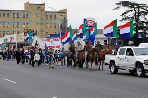 MHN3919-2011-09-24-at-11-14-48