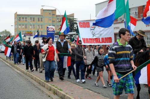 MHN3933-2011-09-24-at-11-15-47