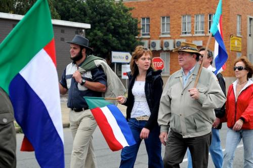 MHN3980-2011-09-24-at-11-20-04