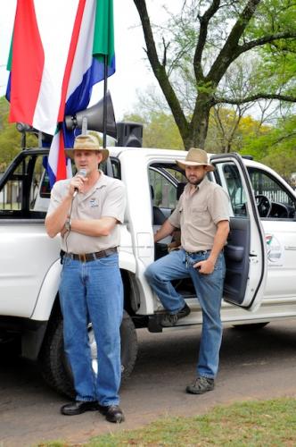 MHN4084-2011-10-29-at-10-03-24