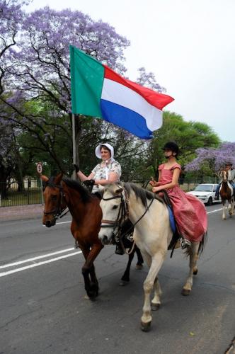 MHN4100-2011-10-29-at-10-10-52