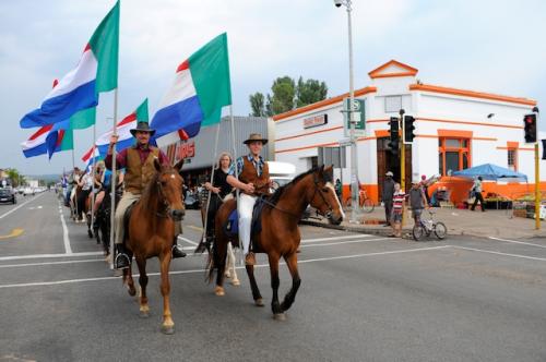 MHN4167-2011-10-29-at-10-24-55