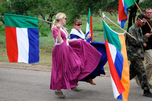 MHN4217-2011-10-29-at-10-34-32