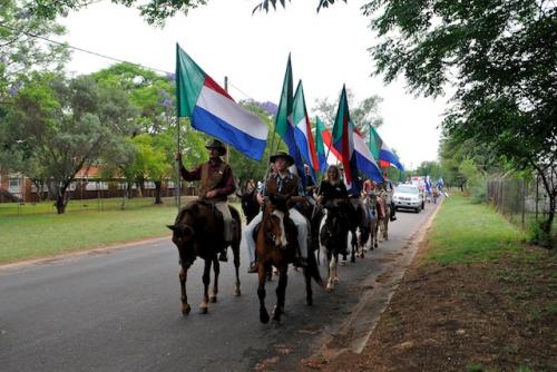 MHN4223-2011-10-29-at-10-35-53